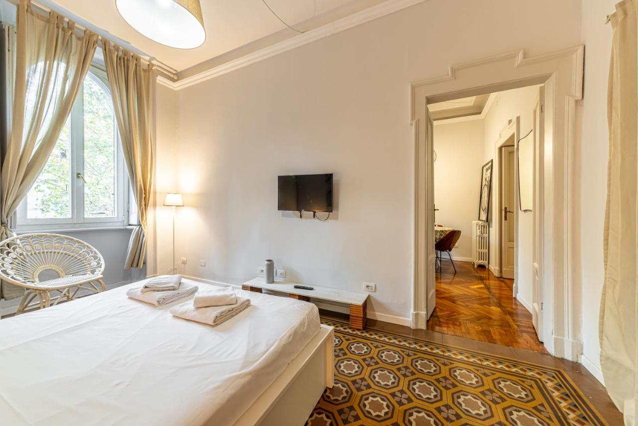 Monte Nero Charme Apartment Milan Exterior photo