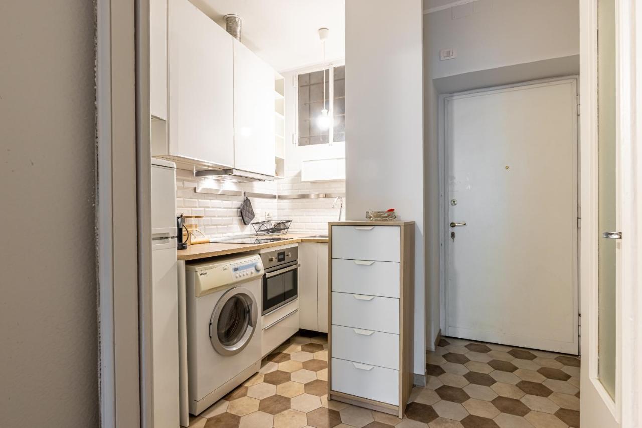 Monte Nero Charme Apartment Milan Exterior photo