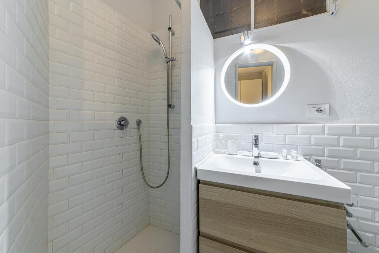 Monte Nero Charme Apartment Milan Exterior photo