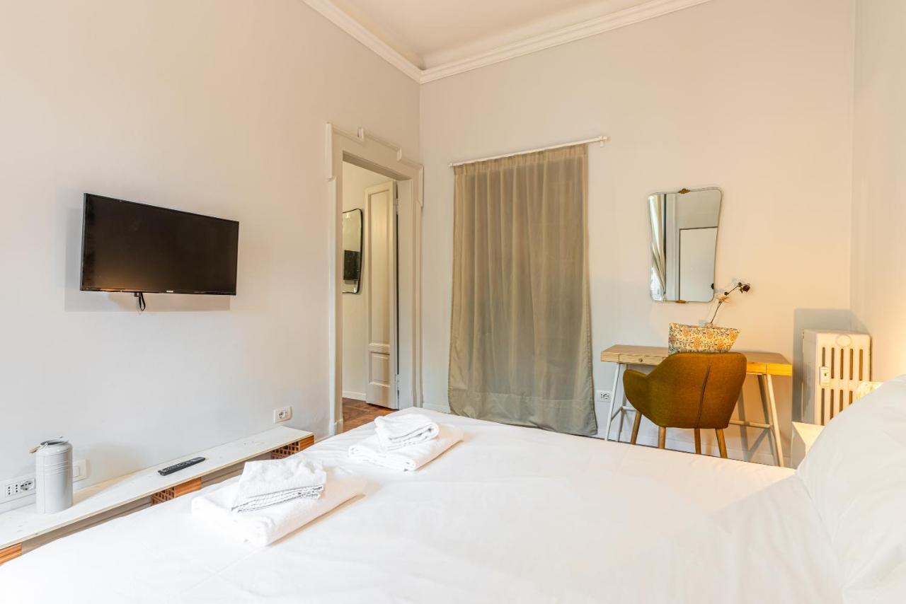 Monte Nero Charme Apartment Milan Exterior photo